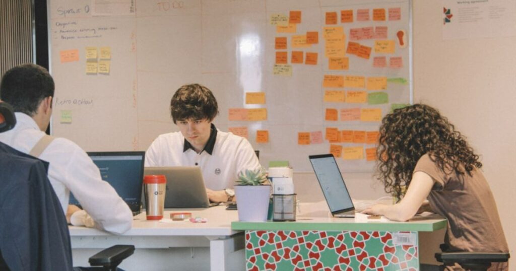 The Role of Knowledge Management in Improving Finance Teams