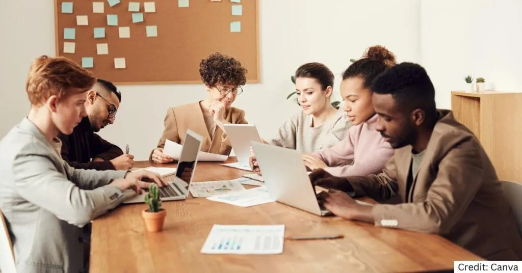 Managing distributed development teams: an ultimate managerial guide