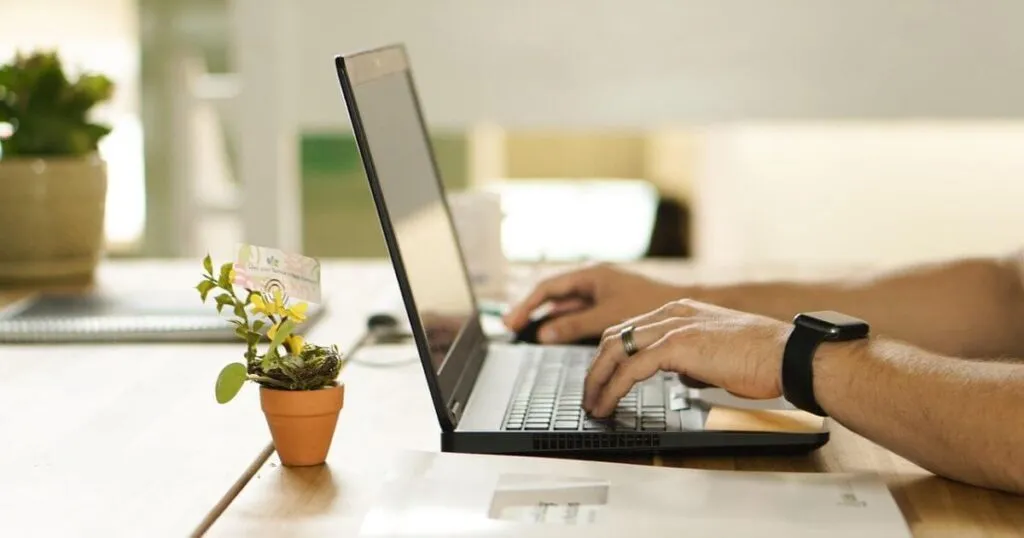 How to Choose the Right SaaS for Your Startup